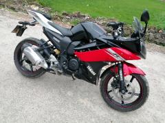 Yamaha FZs